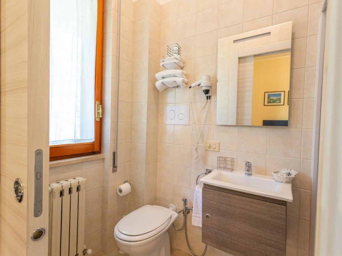 Locazione Turistica Mare Blu - FVM100 Apartment Francavilla Al Mare Exterior foto