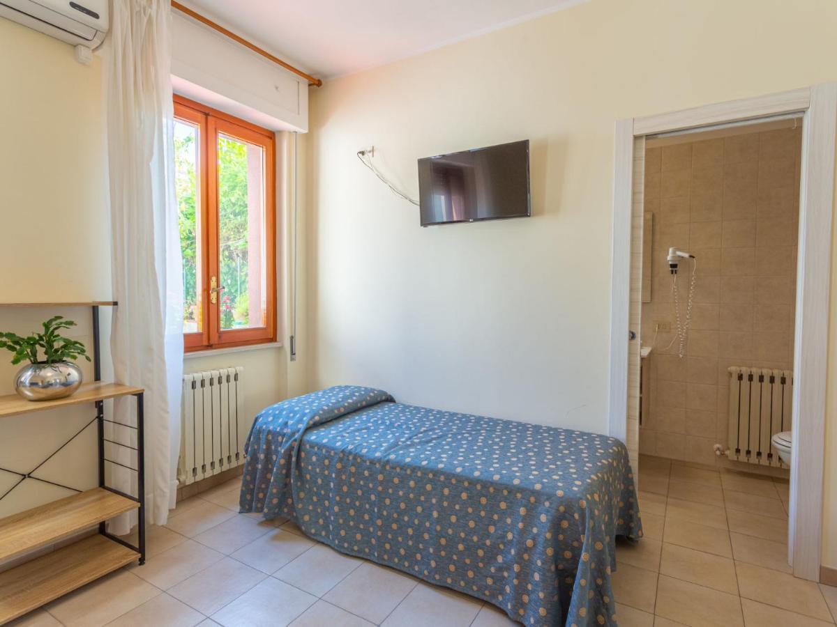 Locazione Turistica Mare Blu - FVM100 Apartment Francavilla Al Mare Exterior foto